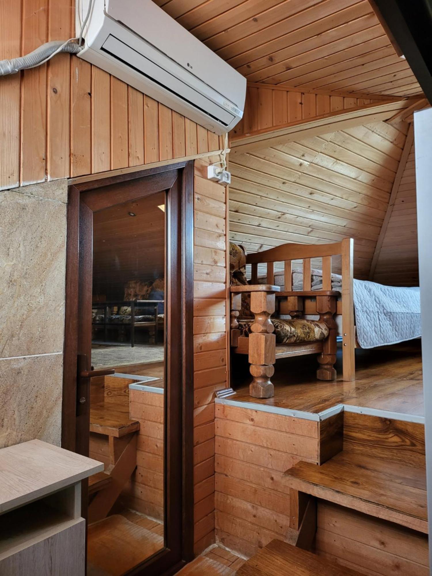 Guesthouse Sabina Tbilisi Ngoại thất bức ảnh