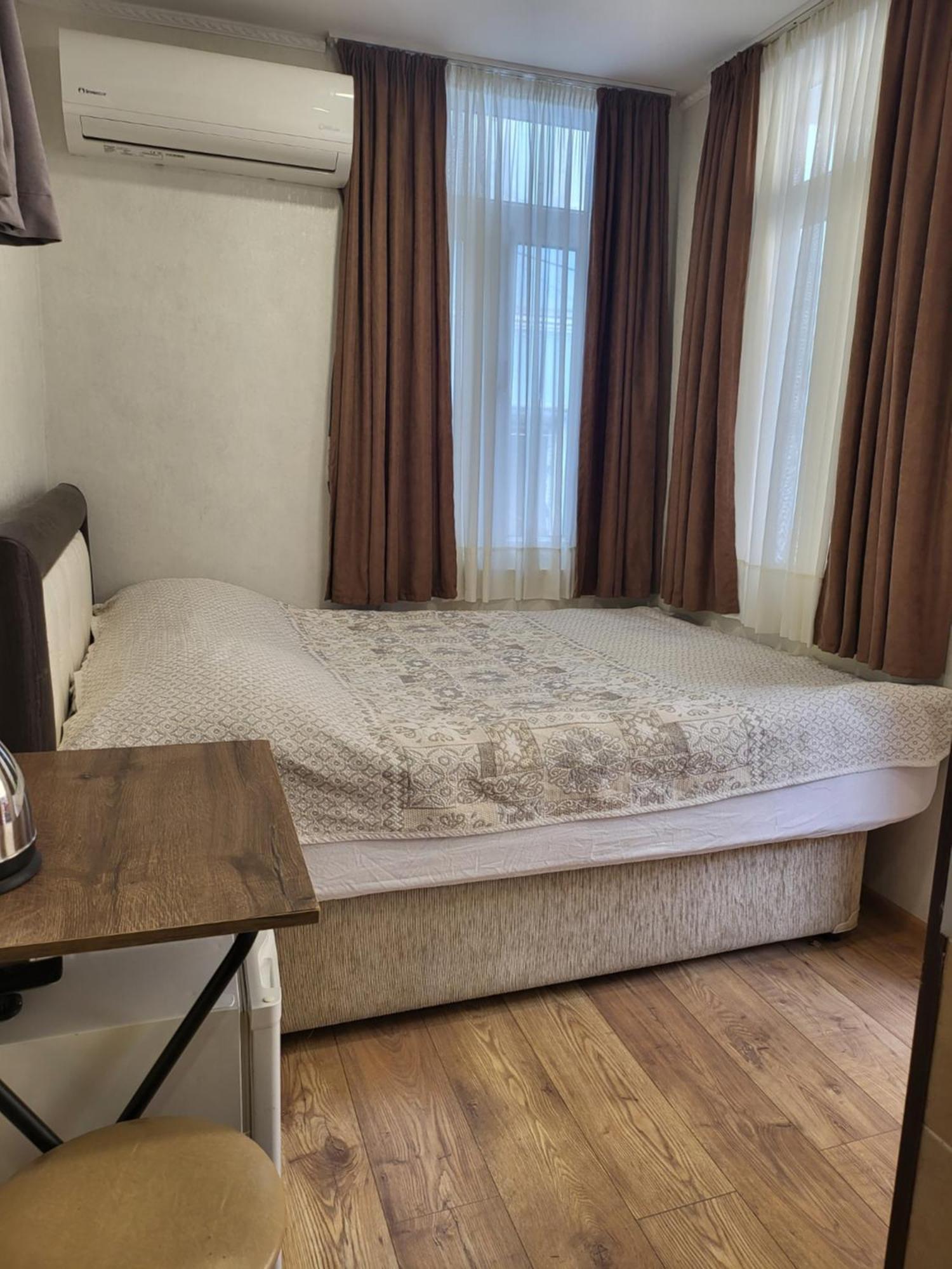 Guesthouse Sabina Tbilisi Ngoại thất bức ảnh